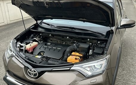 Toyota RAV4, 2017 год, 2 875 000 рублей, 24 фотография