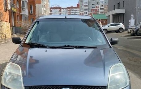 Ford Fiesta, 2005 год, 430 000 рублей, 2 фотография