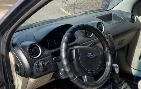Ford Fiesta, 2005 год, 430 000 рублей, 7 фотография