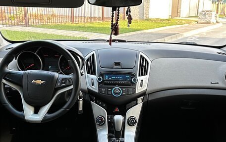 Chevrolet Cruze II, 2014 год, 970 000 рублей, 13 фотография