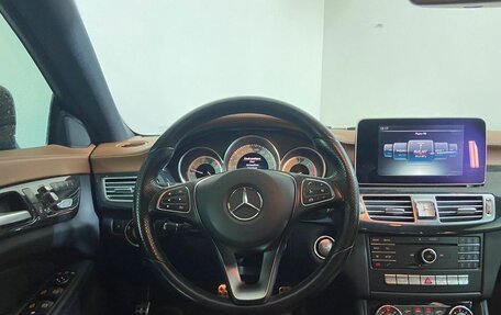 Mercedes-Benz CLS, 2016 год, 3 500 000 рублей, 13 фотография