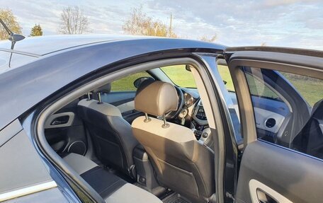 Chevrolet Cruze II, 2013 год, 990 000 рублей, 13 фотография