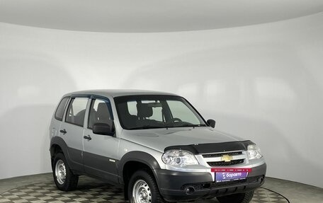 Chevrolet Niva I рестайлинг, 2015 год, 747 000 рублей, 2 фотография