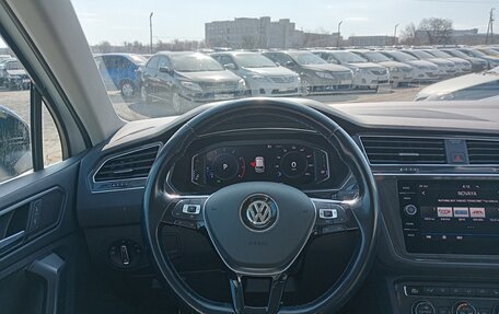Volkswagen Tiguan II, 2019 год, 2 690 000 рублей, 7 фотография