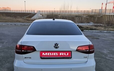 Volkswagen Jetta VI, 2018 год, 1 650 000 рублей, 3 фотография