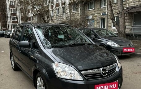 Opel Zafira B, 2011 год, 765 000 рублей, 2 фотография