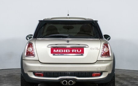 MINI Hatch, 2010 год, 1 390 000 рублей, 6 фотография