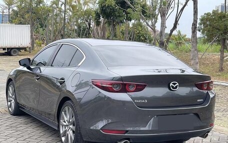 Mazda 3, 2021 год, 1 925 000 рублей, 5 фотография