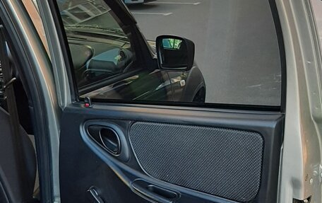 Chevrolet Niva I рестайлинг, 2019 год, 800 000 рублей, 10 фотография