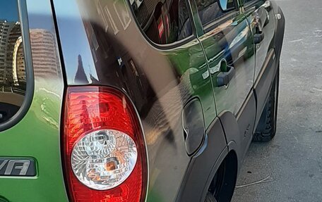Chevrolet Niva I рестайлинг, 2019 год, 800 000 рублей, 11 фотография