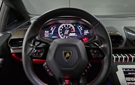 Lamborghini Huracán, 2020 год, 23 570 000 рублей, 10 фотография