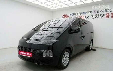 Hyundai Staria, 2021 год, 2 900 010 рублей, 2 фотография