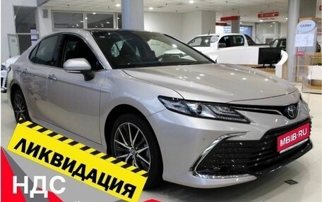 Toyota Camry, 2022 год, 4 000 000 рублей, 1 фотография
