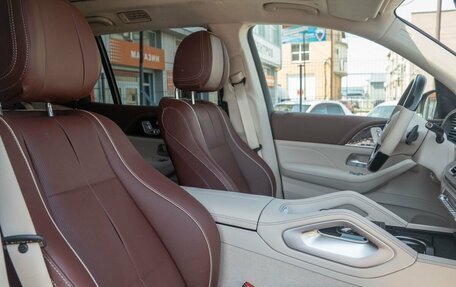 Mercedes-Benz Maybach GLS I, 2023 год, 30 000 000 рублей, 14 фотография