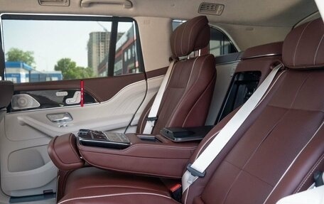 Mercedes-Benz Maybach GLS I, 2023 год, 30 000 000 рублей, 27 фотография