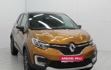Renault Kaptur I рестайлинг, 2021 год, 2 000 000 рублей, 3 фотография