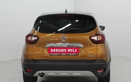Renault Kaptur I рестайлинг, 2021 год, 2 000 000 рублей, 6 фотография