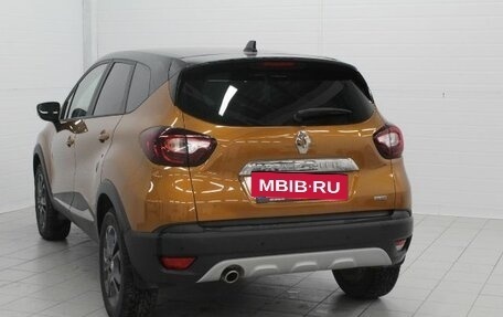 Renault Kaptur I рестайлинг, 2021 год, 2 000 000 рублей, 7 фотография