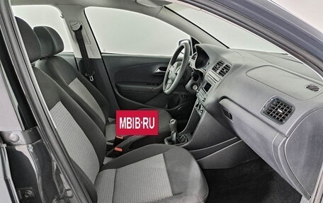Volkswagen Polo VI (EU Market), 2012 год, 736 000 рублей, 11 фотография