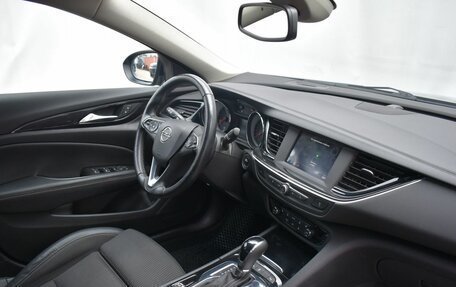 Opel Insignia II рестайлинг, 2019 год, 1 839 000 рублей, 10 фотография