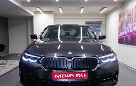 BMW 5 серия, 2023 год, 8 964 721 рублей, 2 фотография