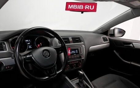 Volkswagen Jetta VI, 2018 год, 1 850 000 рублей, 23 фотография