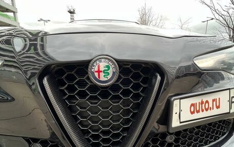 Alfa Romeo Giulia II, 2017 год, 2 350 000 рублей, 8 фотография