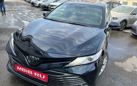Toyota Camry, 2018 год, 3 349 000 рублей, 14 фотография