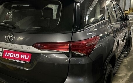 Toyota Fortuner II, 2019 год, 3 890 000 рублей, 3 фотография
