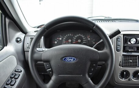 Ford Explorer III, 2005 год, 890 000 рублей, 16 фотография