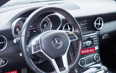Mercedes-Benz SLK-Класс, 2015 год, 3 700 000 рублей, 12 фотография