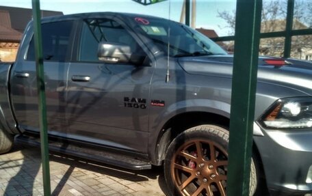 Dodge RAM IV, 2013 год, 3 650 000 рублей, 2 фотография
