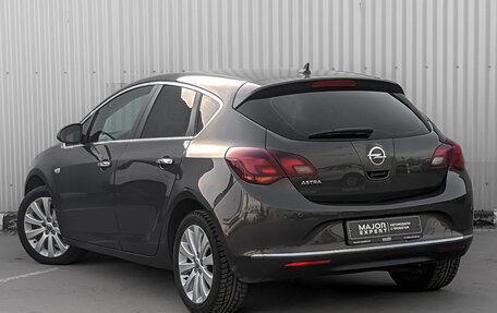 Opel Astra J, 2013 год, 1 580 000 рублей, 7 фотография