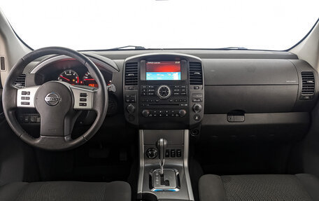 Nissan Pathfinder, 2014 год, 1 920 000 рублей, 14 фотография