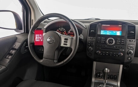 Nissan Pathfinder, 2014 год, 1 920 000 рублей, 21 фотография