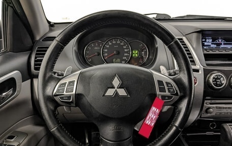 Mitsubishi Pajero Sport II рестайлинг, 2012 год, 1 730 000 рублей, 22 фотография