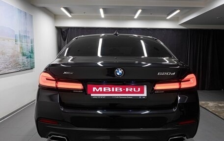 BMW 5 серия, 2023 год, 9 311 921 рублей, 6 фотография