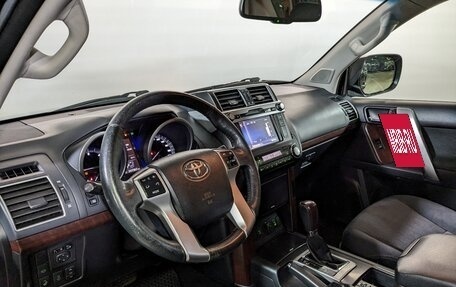 Toyota Land Cruiser Prado 150 рестайлинг 2, 2015 год, 3 740 000 рублей, 18 фотография