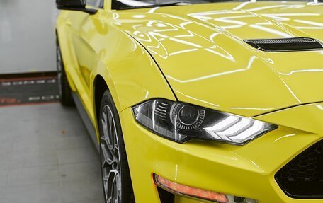 Ford Mustang VI рестайлинг, 2018 год, 3 700 000 рублей, 6 фотография