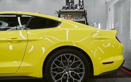 Ford Mustang VI рестайлинг, 2018 год, 3 700 000 рублей, 13 фотография