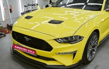 Ford Mustang VI рестайлинг, 2018 год, 3 700 000 рублей, 7 фотография