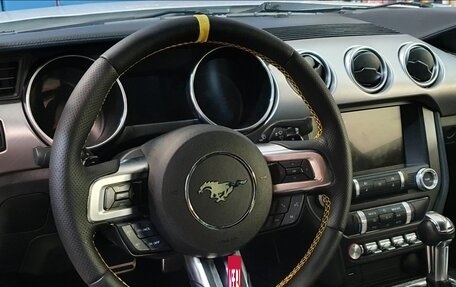 Ford Mustang VI рестайлинг, 2018 год, 3 700 000 рублей, 16 фотография