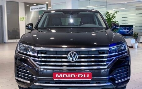 Volkswagen Touareg III, 2020 год, 7 290 000 рублей, 2 фотография