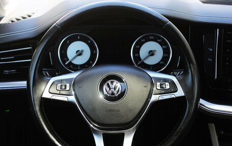 Volkswagen Touareg III, 2019 год, 4 560 000 рублей, 23 фотография