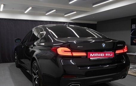 BMW 5 серия, 2023 год, 9 311 921 рублей, 7 фотография