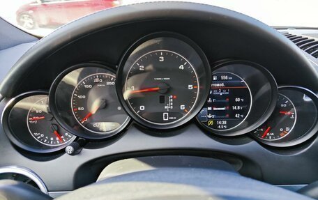 Porsche Cayenne III, 2010 год, 2 990 000 рублей, 14 фотография