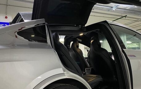 Tesla Model X I, 2017 год, 4 800 000 рублей, 4 фотография