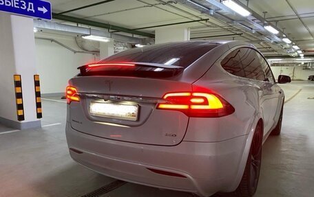 Tesla Model X I, 2017 год, 4 800 000 рублей, 5 фотография