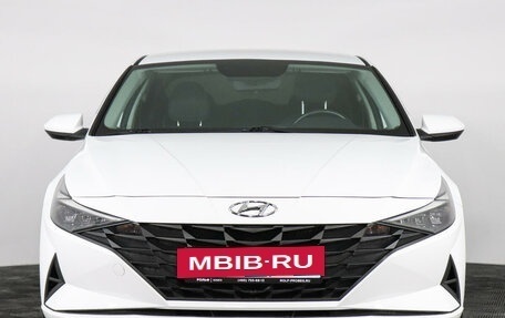 Hyundai Elantra, 2021 год, 2 385 000 рублей, 2 фотография