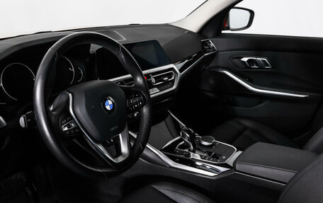 BMW 3 серия, 2020 год, 3 700 478 рублей, 11 фотография